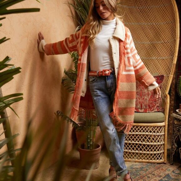 DAVI & DANI Boho Southwestern Fringe Cardigan | Rust Orange & beige Aztec Cardig - Picture 4 of 10